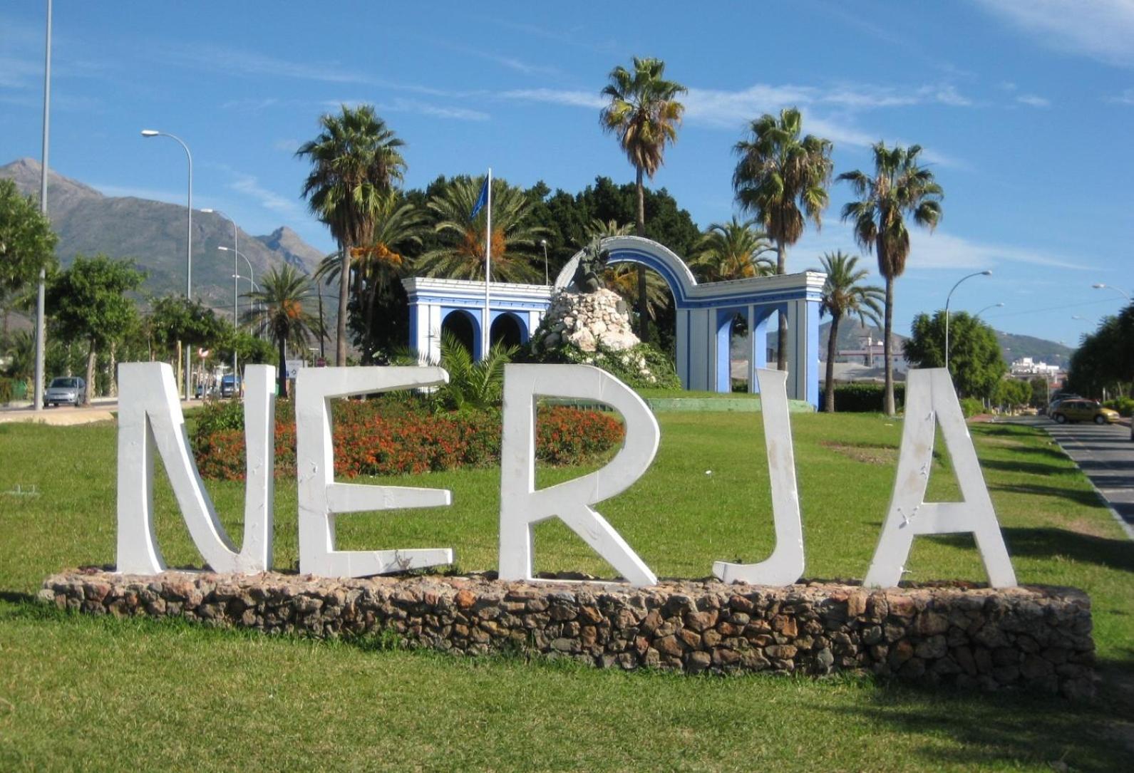 Sunny Studio Nerja Kültér fotó